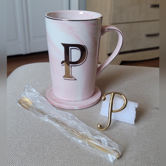 Other - Initial P Marble Mug & Vintage P Brooch Gift Bundle